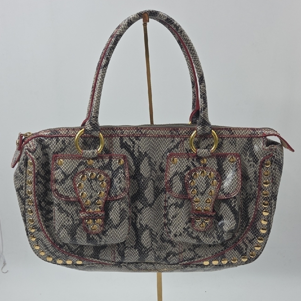 Elegant Snakeskin Patterned Handbag